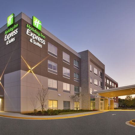 Holiday Inn Express And Suites South Hill By Ihg Zewnętrze zdjęcie
