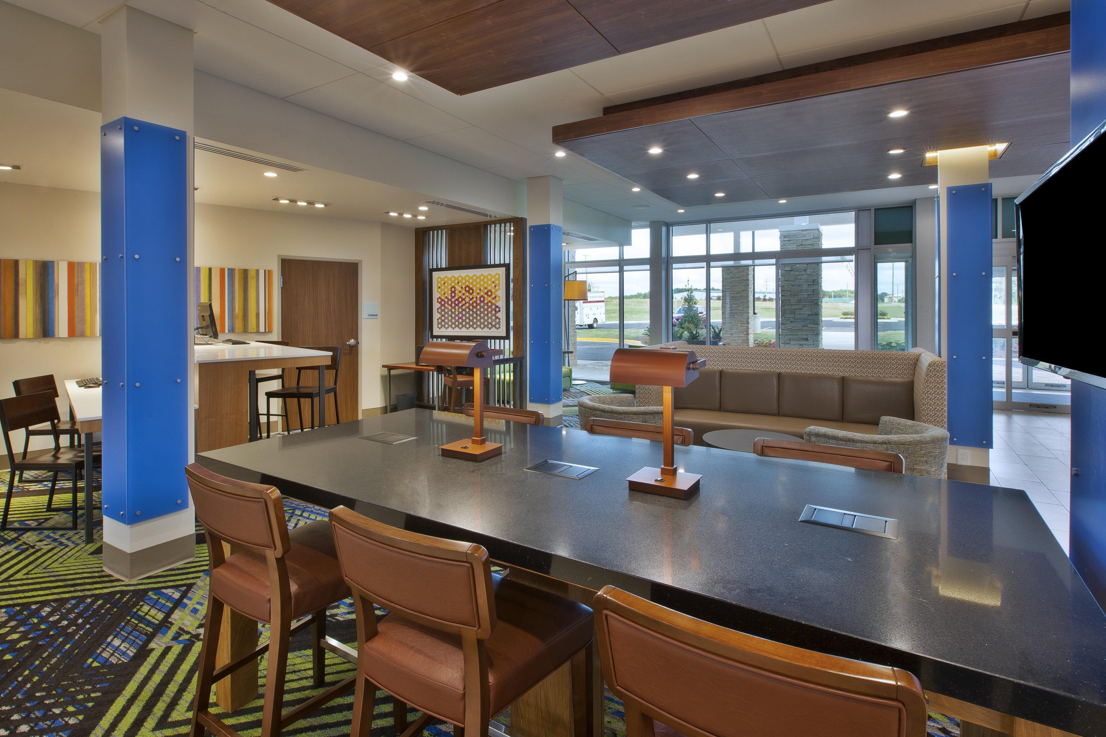 Holiday Inn Express And Suites South Hill By Ihg Zewnętrze zdjęcie