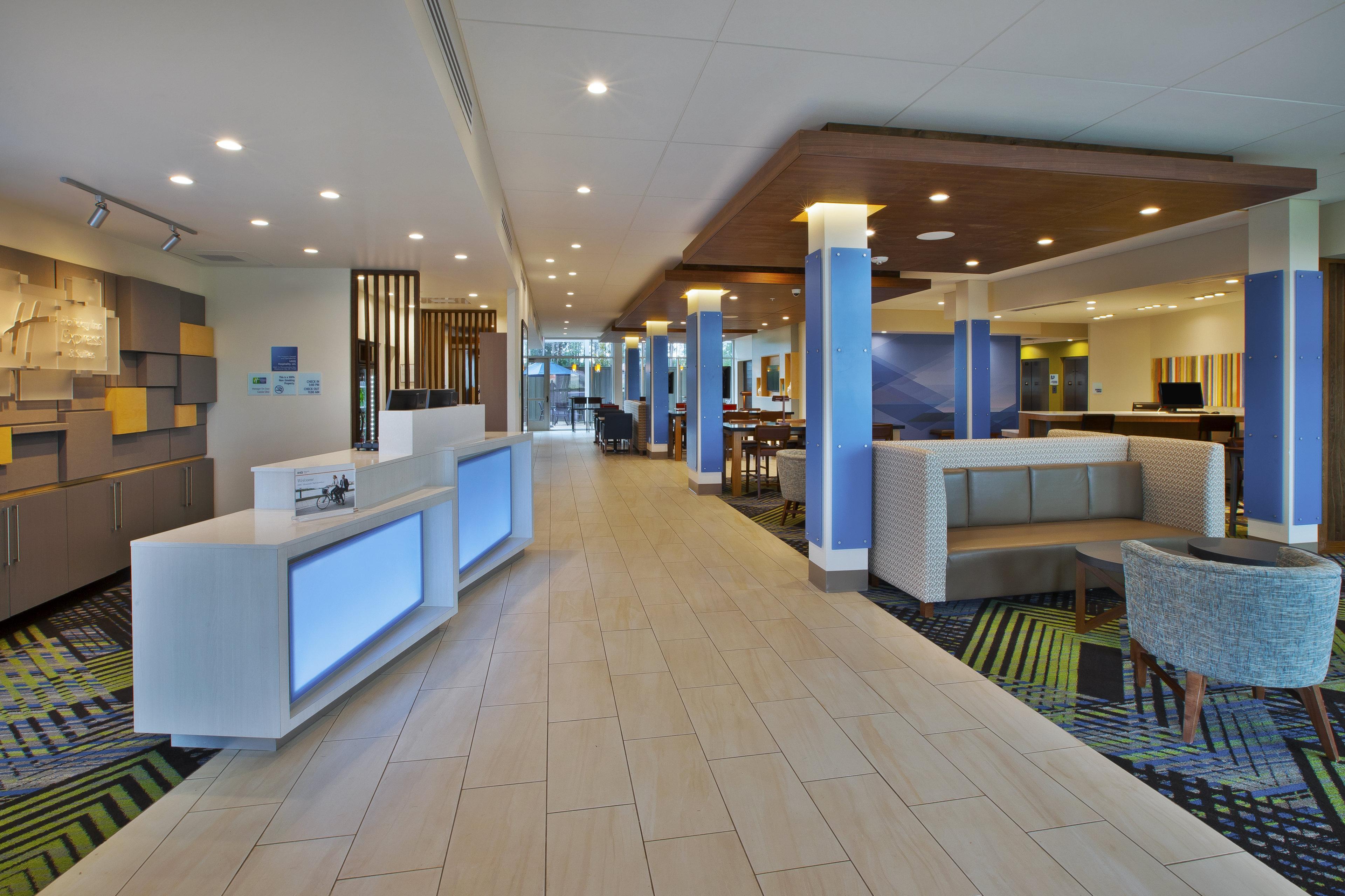 Holiday Inn Express And Suites South Hill By Ihg Zewnętrze zdjęcie